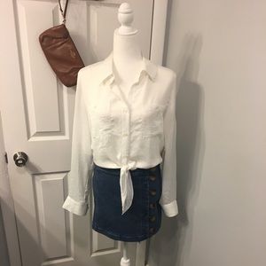 ⭐️white tie waist button up shirt